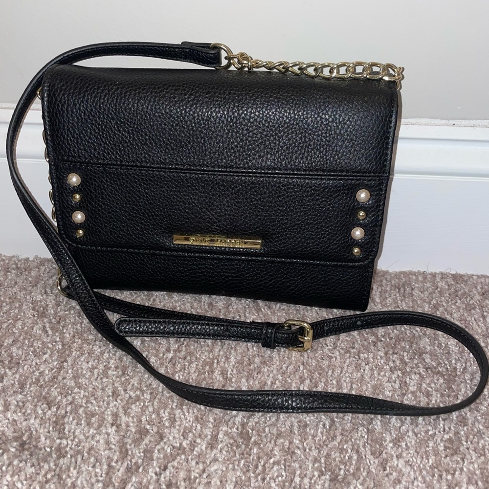 Steve Madden Sling Bag